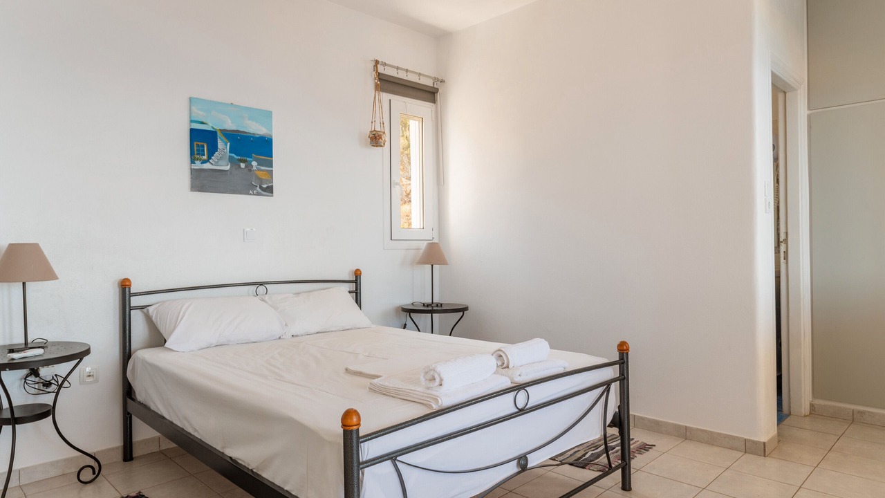 Photo of Bedroom in Andros