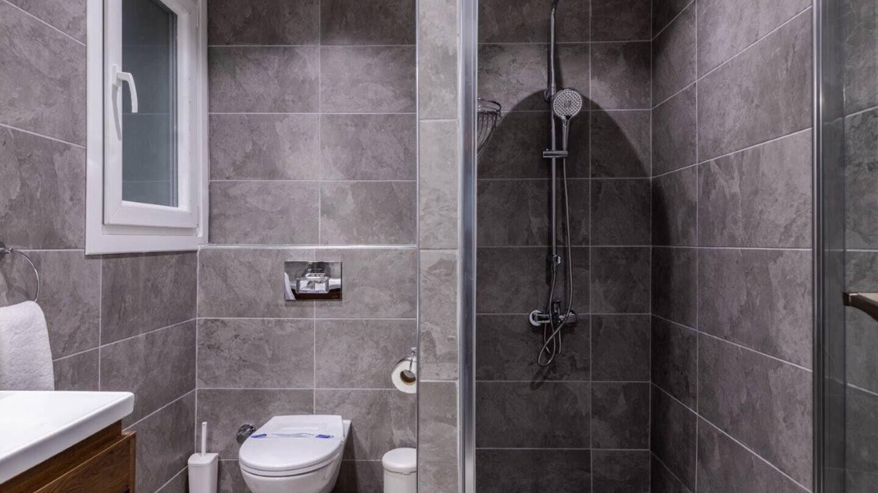 Photo of Bathroom in Osmanbey
