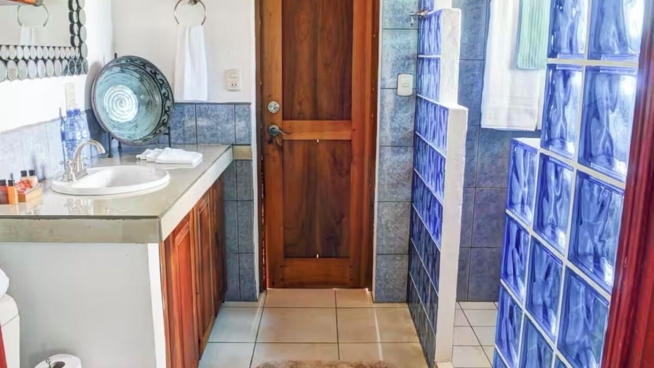 Photo of Bathroom in Baru