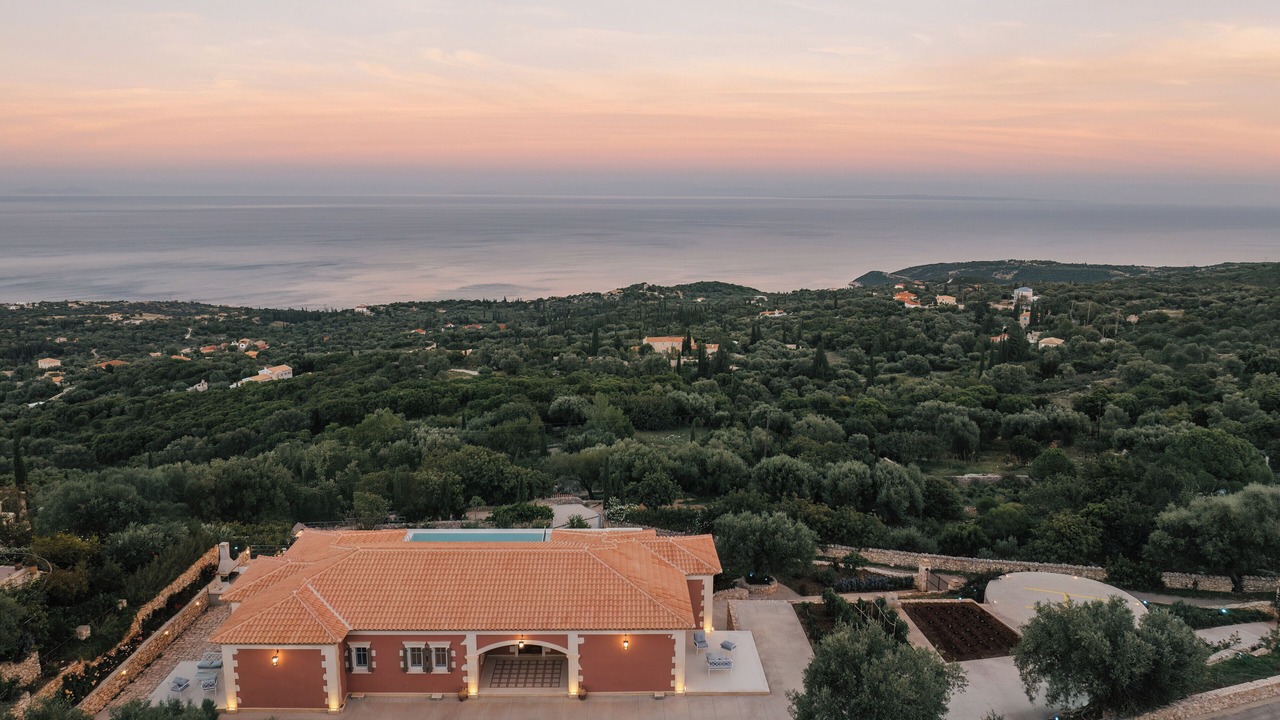 Photo of Outdoor in Skinaria