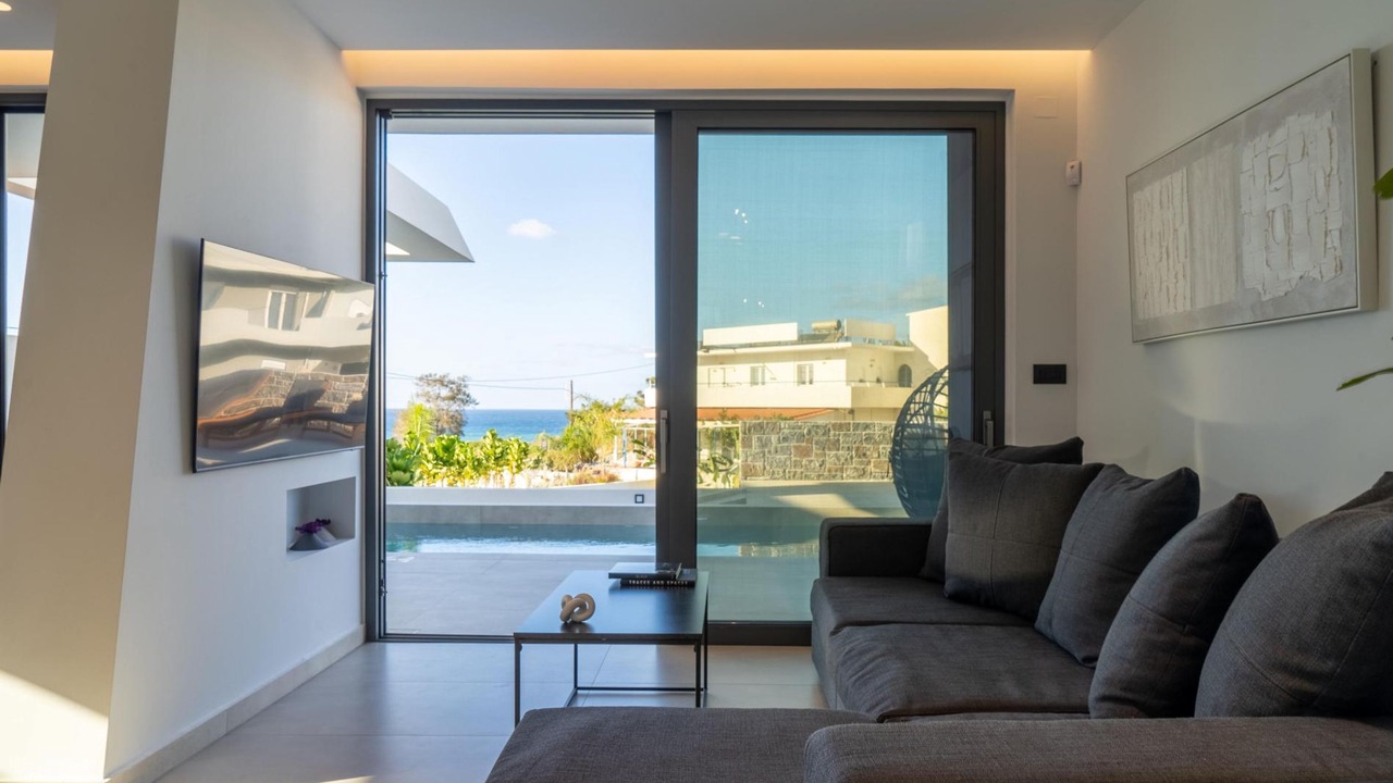 Photo of Livingroom in Anissaras