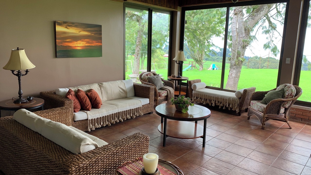 Photo of Livingroom in Roble