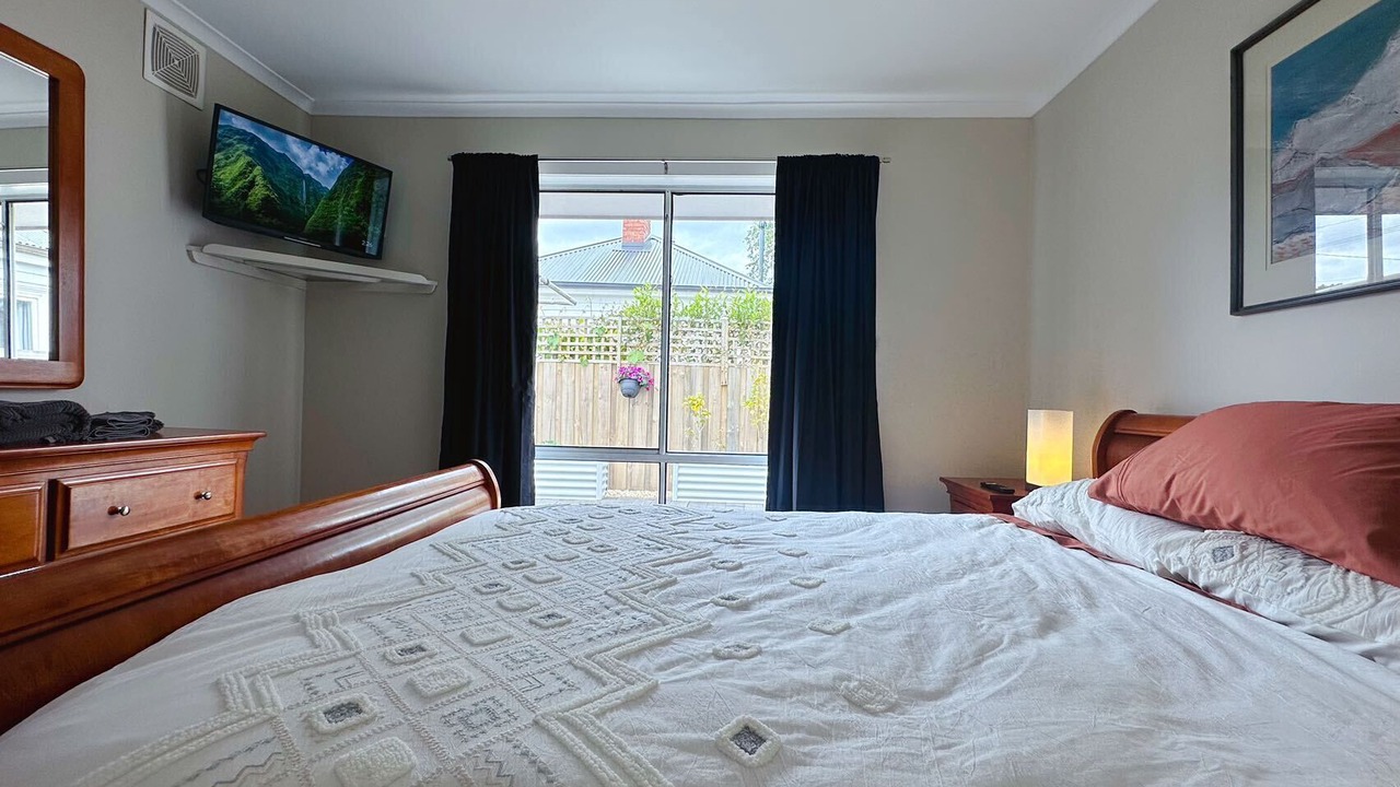 Photo of Bedroom in Hobart Central Business District