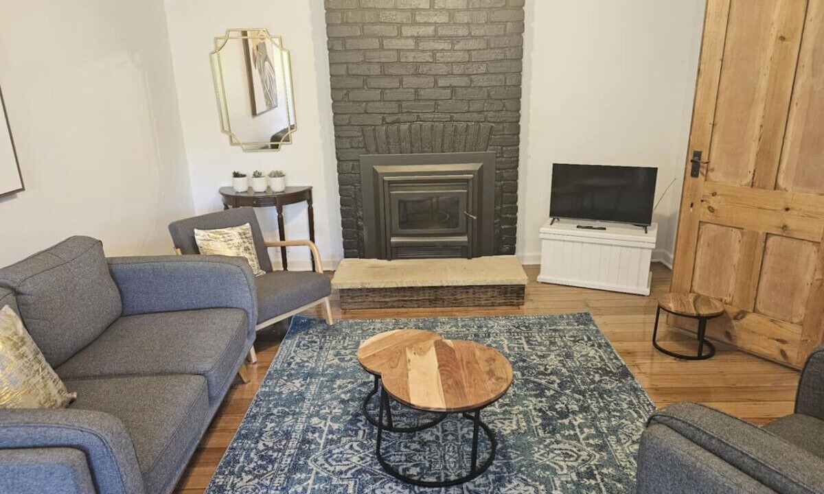 Photo of Livingroom in West Hobart