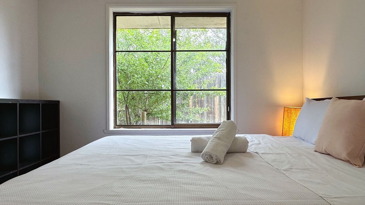 Photo of Bedroom in Seven Mile Beach