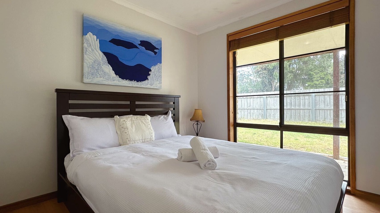 Photo of Bedroom in Seven Mile Beach
