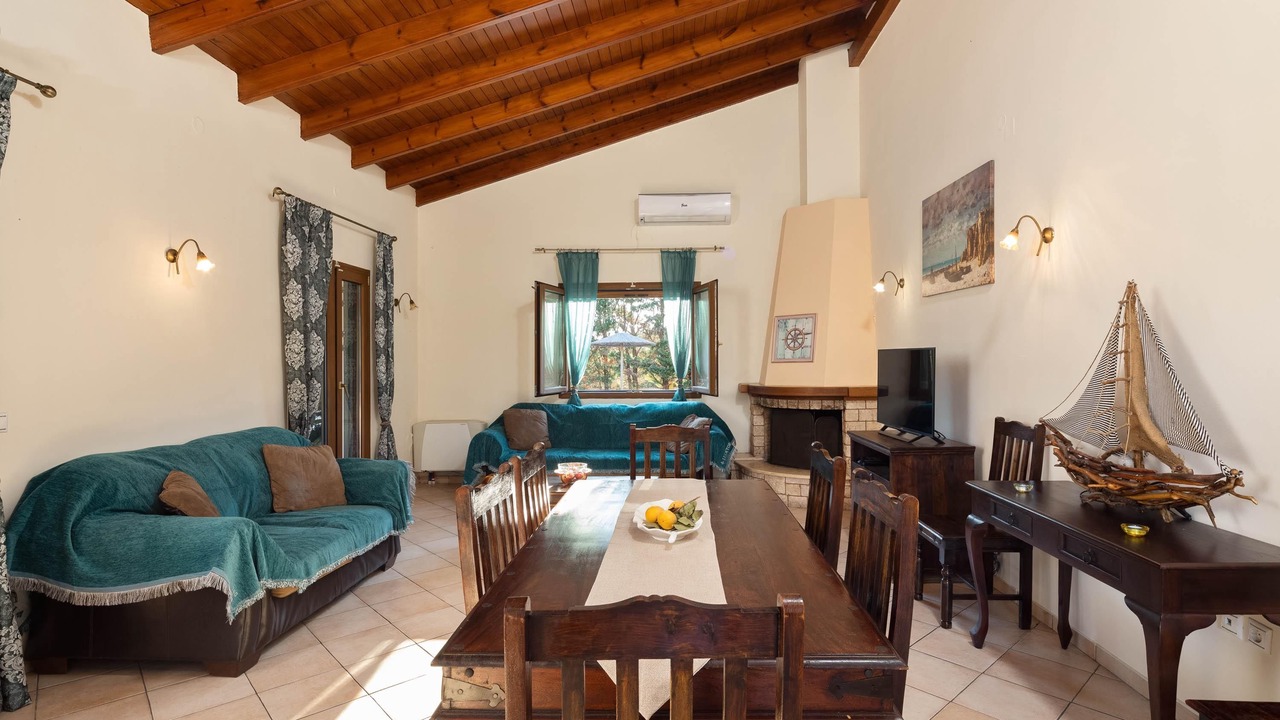 Photo of Livingroom in Chalikounas