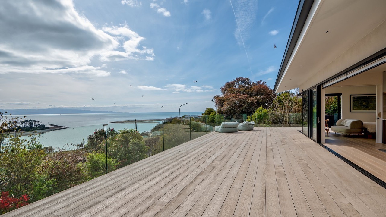 Photo of Patio Balcony in Britannia Heights