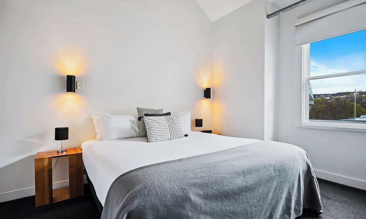 Photo of Bedroom in Sullivan's Cove