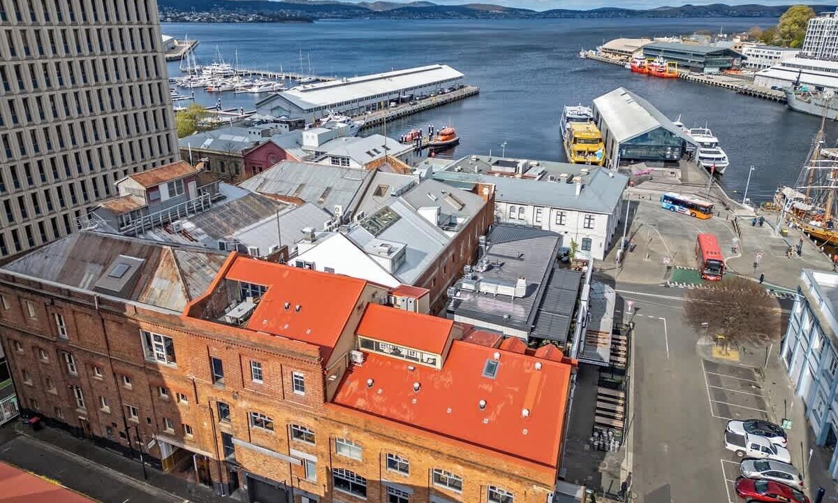 Photo of Outdoor in Sullivan's Cove