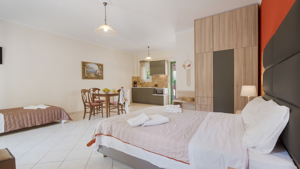 Photo of Bedroom in Anthousa