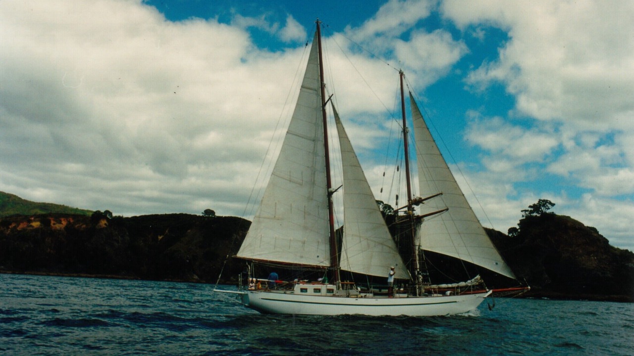 Photo of Others in Russell