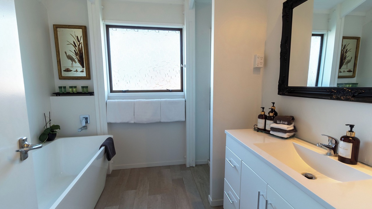 Photo of Bathroom in Kawaha Point