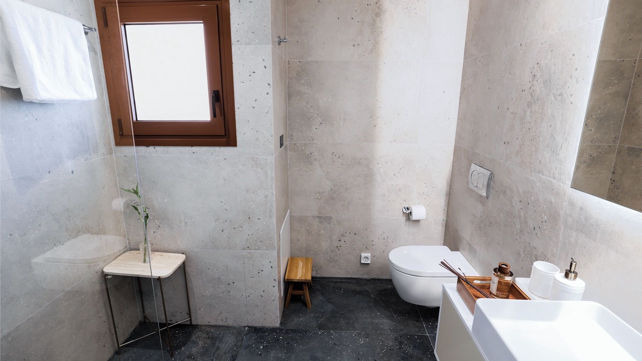 Photo of Bathroom in Kerameikos