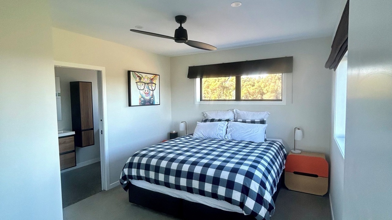 Photo of Bedroom in Papakura