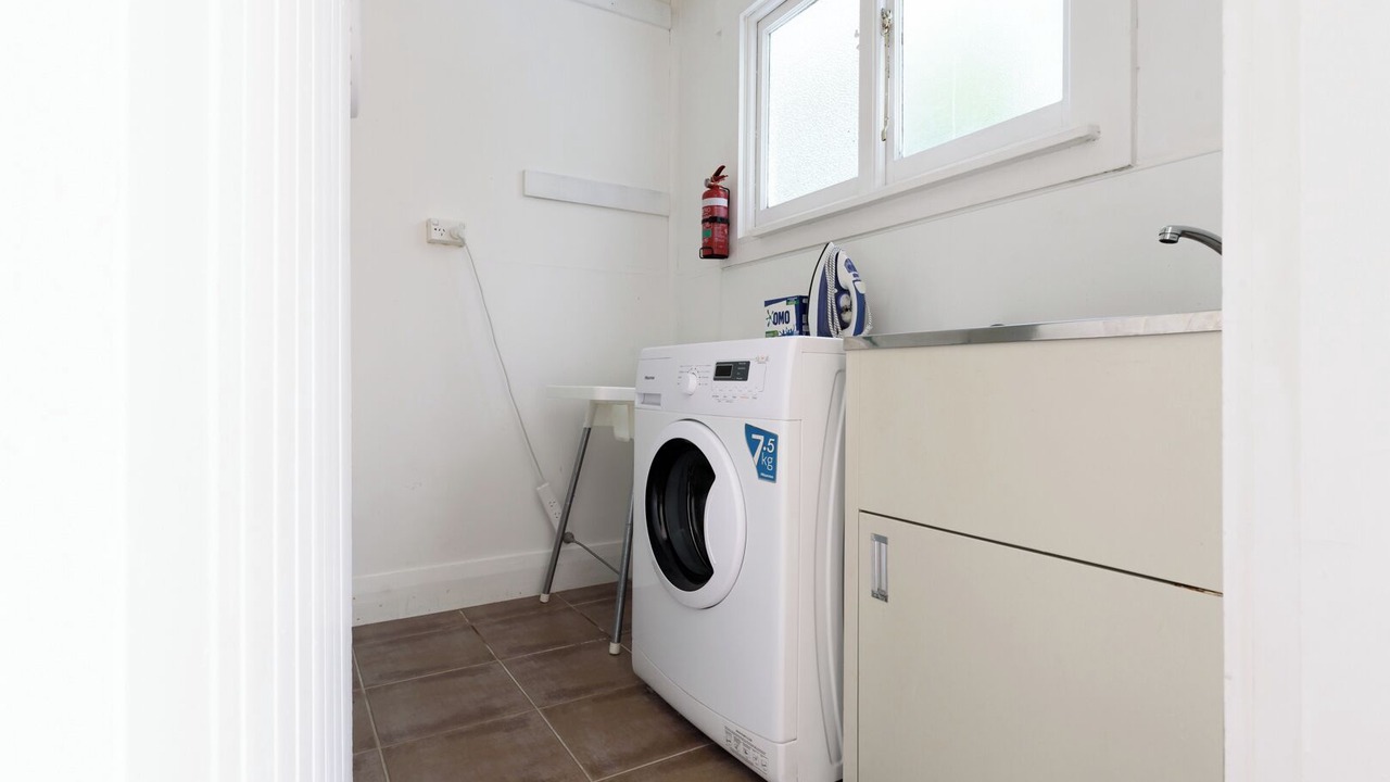 Photo of Bedroom in West Launceston