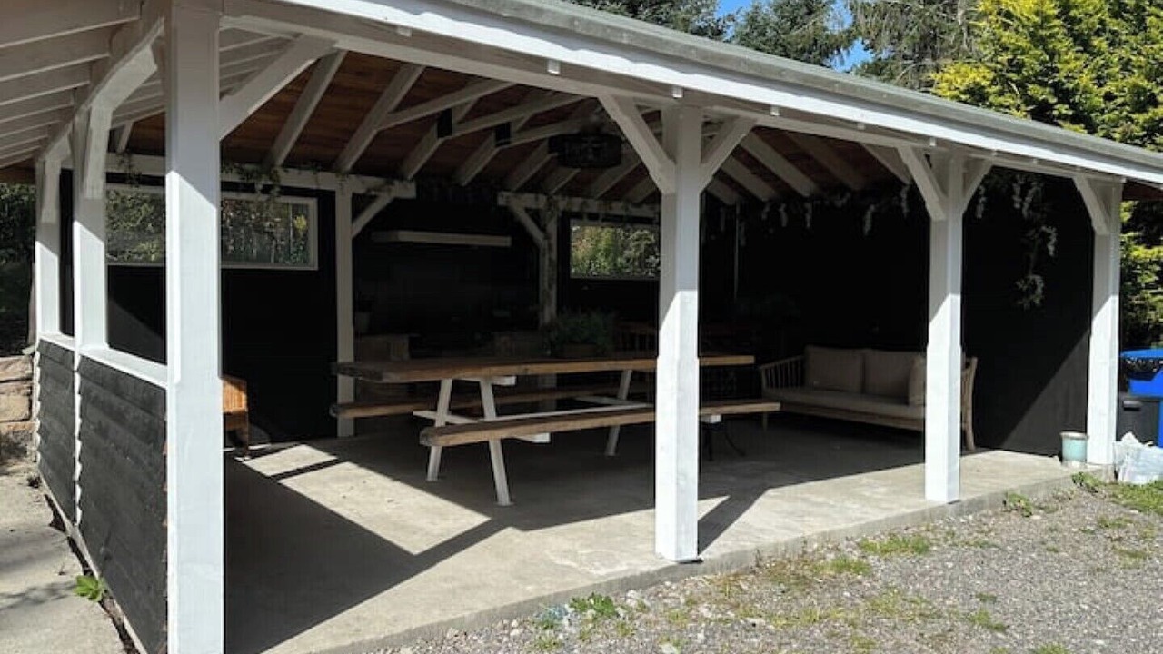 Photo of Outdoor in Farr