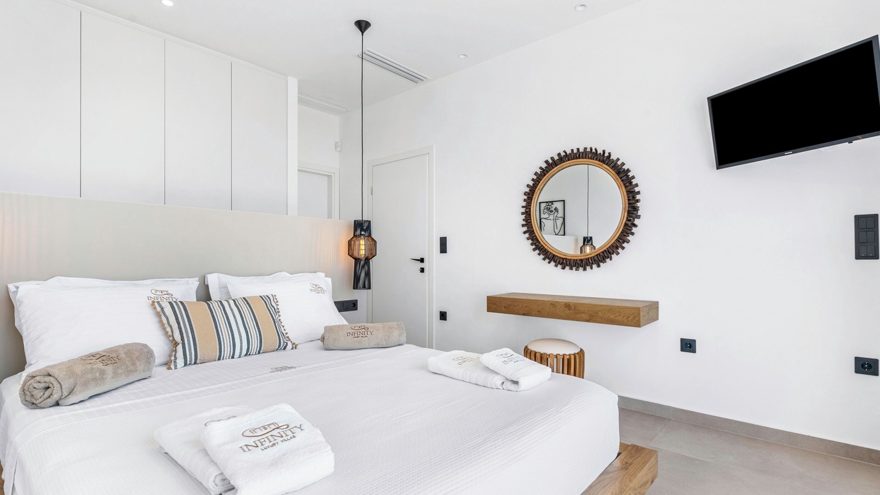 Photo of Bedroom in Evgiros