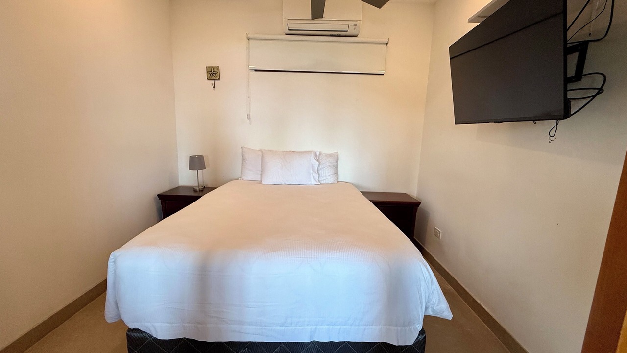 Photo of Bedroom in Pacuare Reserve