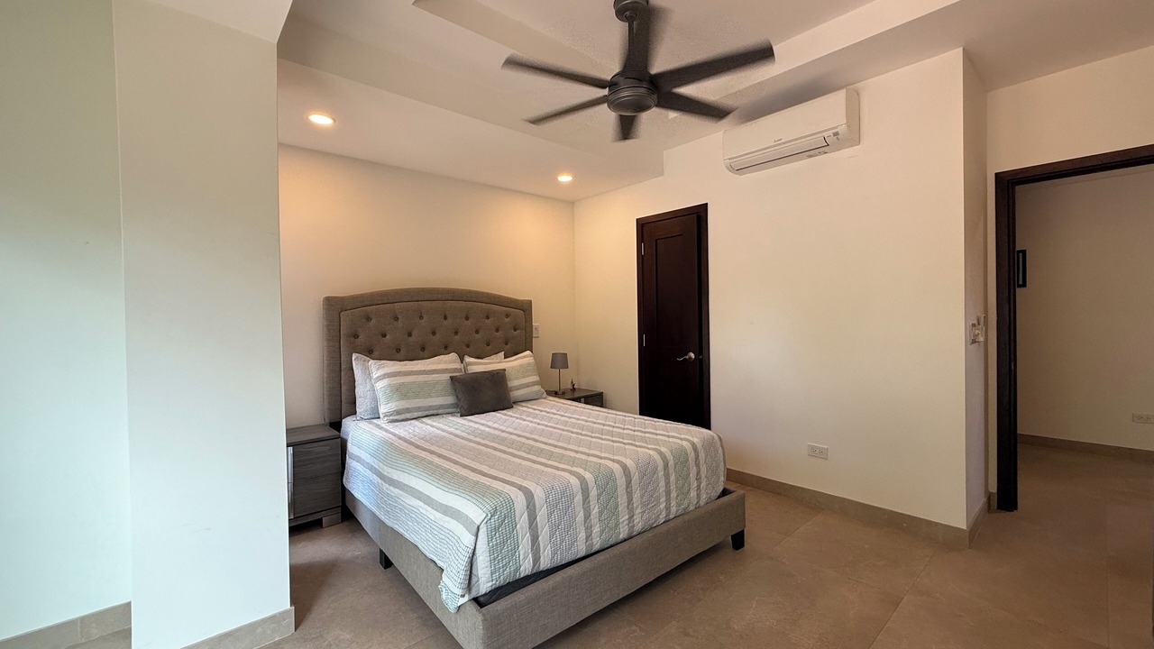 Photo of Bedroom in Pacuare Reserve