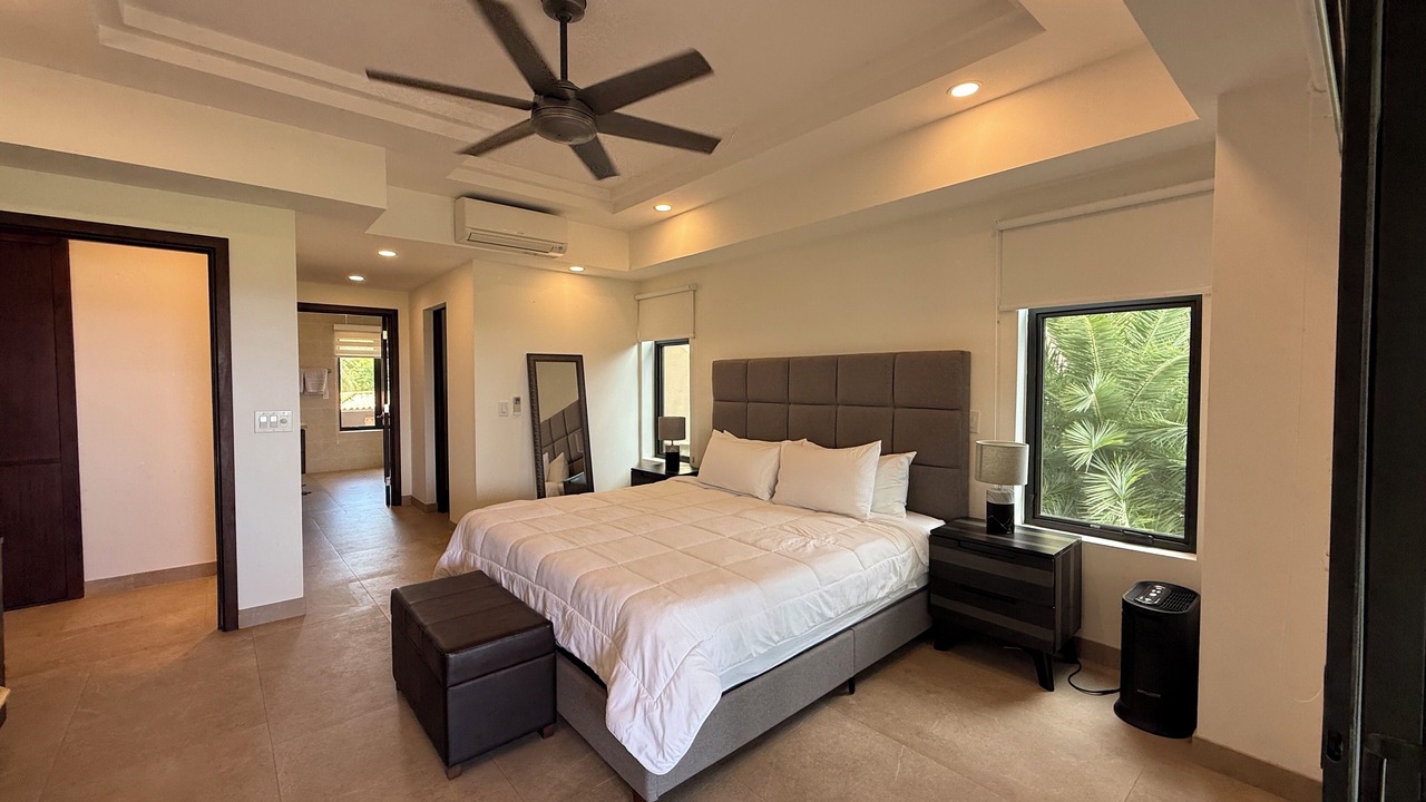 Photo of Bedroom in Pacuare Reserve