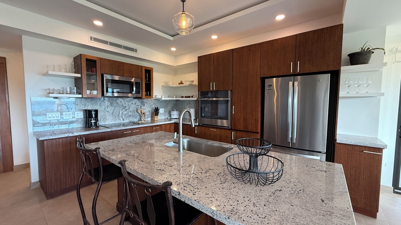 Photo of Kitchen in Pacuare Reserve