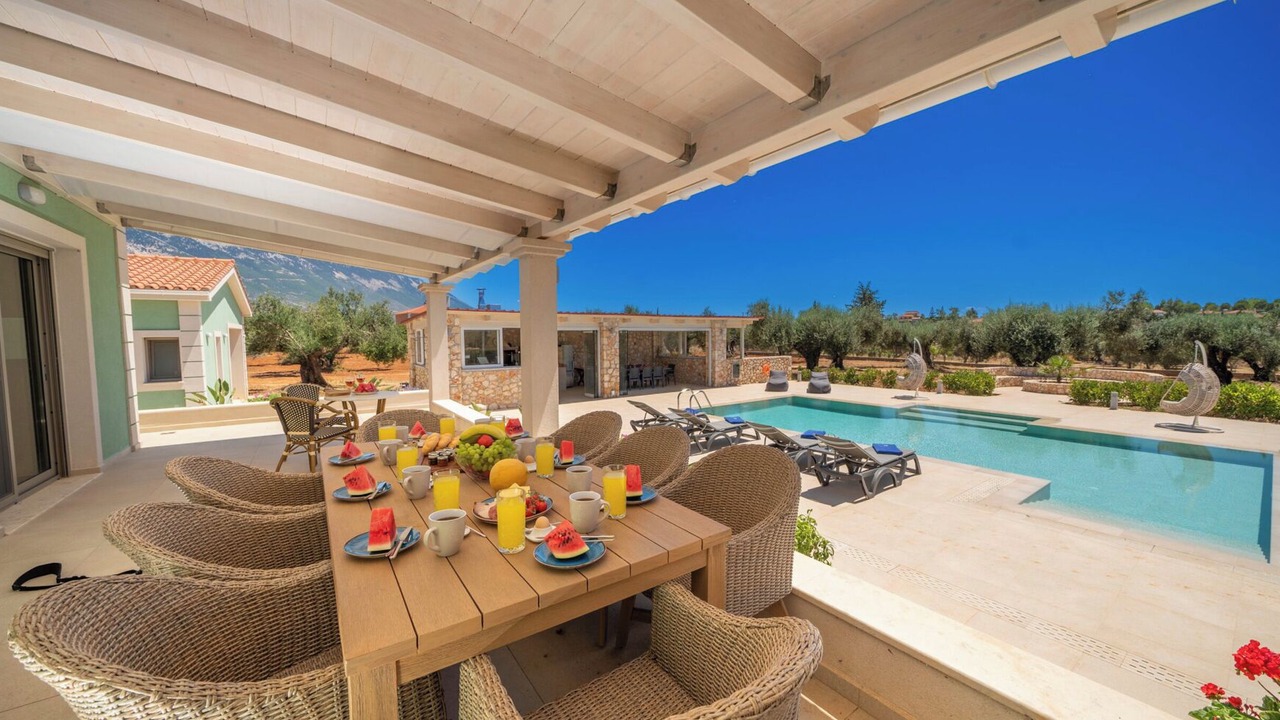 Photo of Outdoor in Karavados