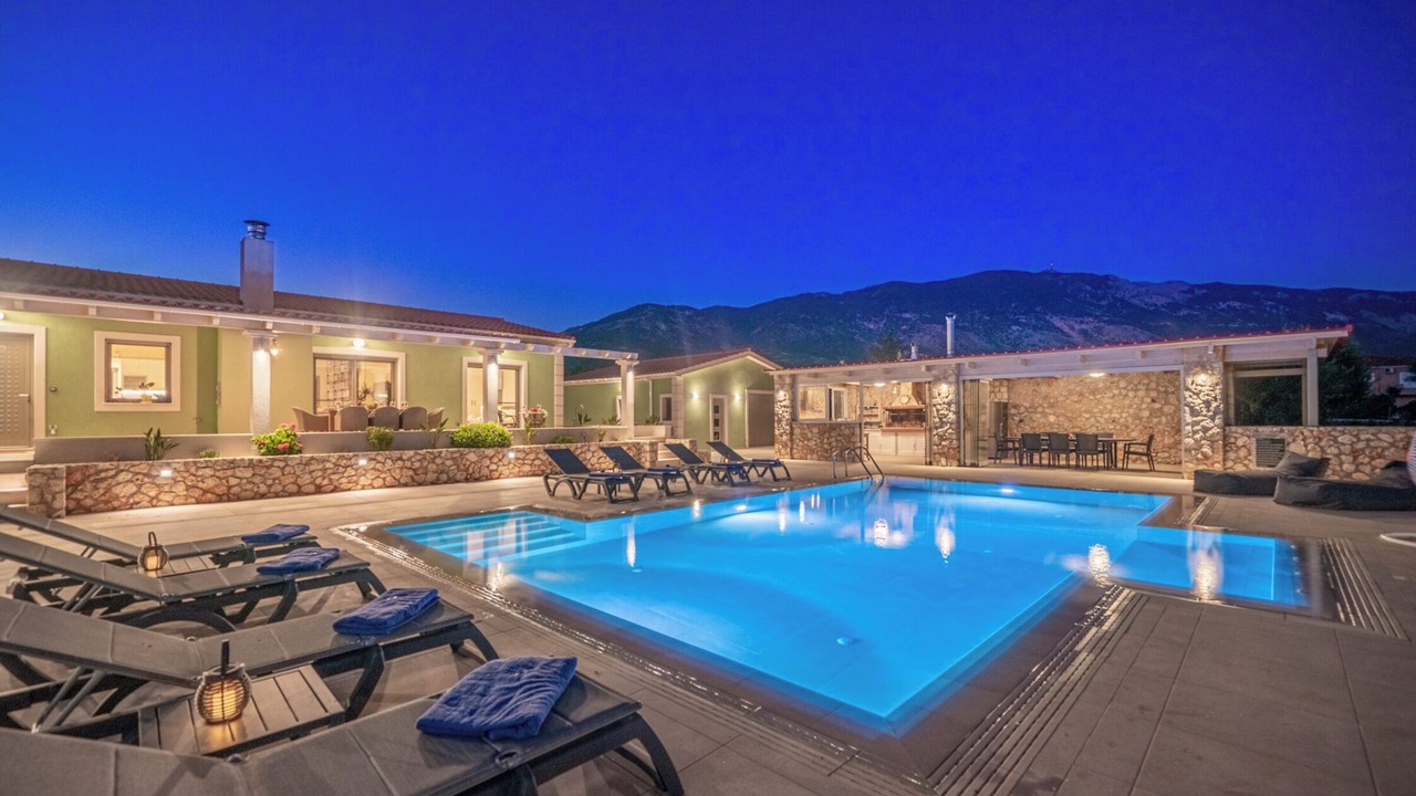 Photo of Outdoor in Karavados
