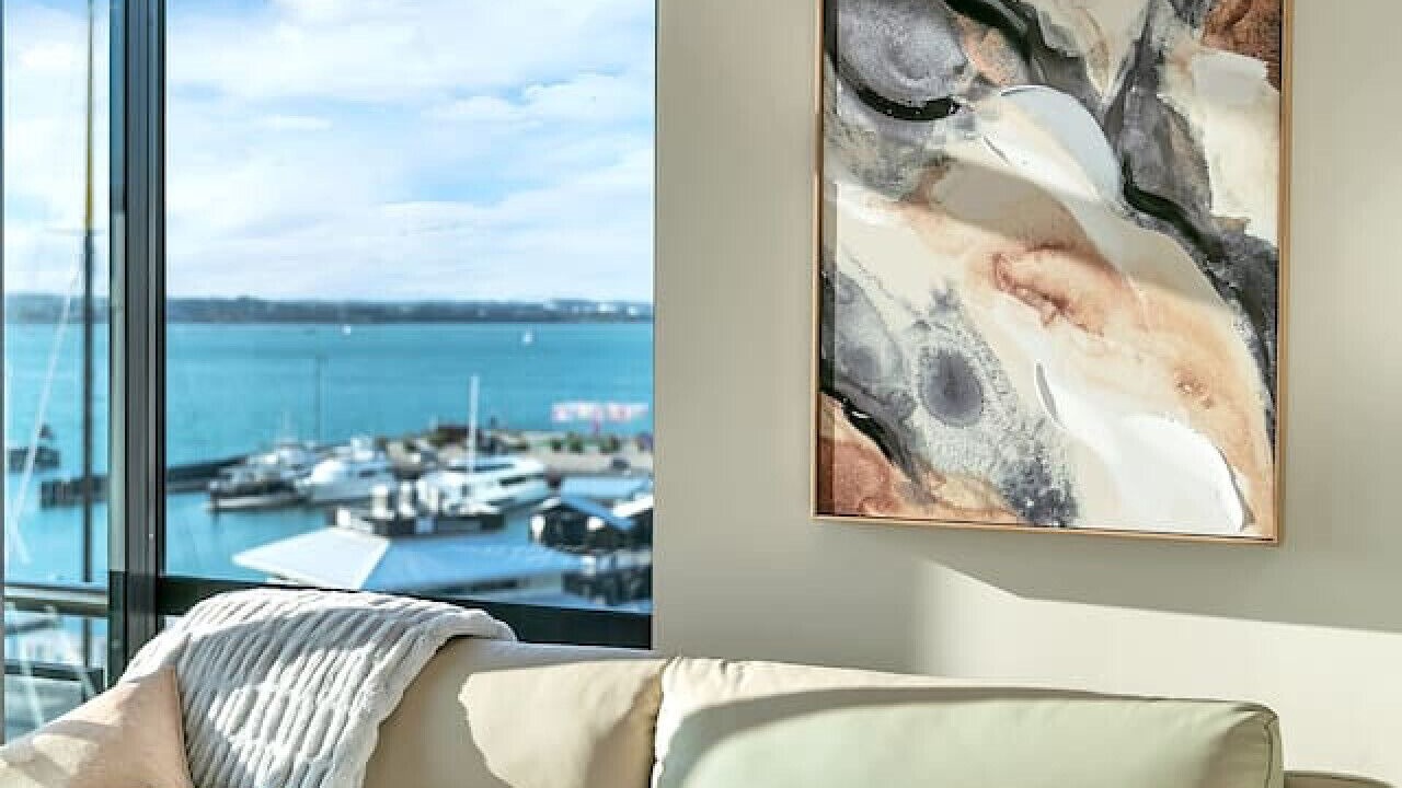 Photo of Livingroom in Auckland Central Business District