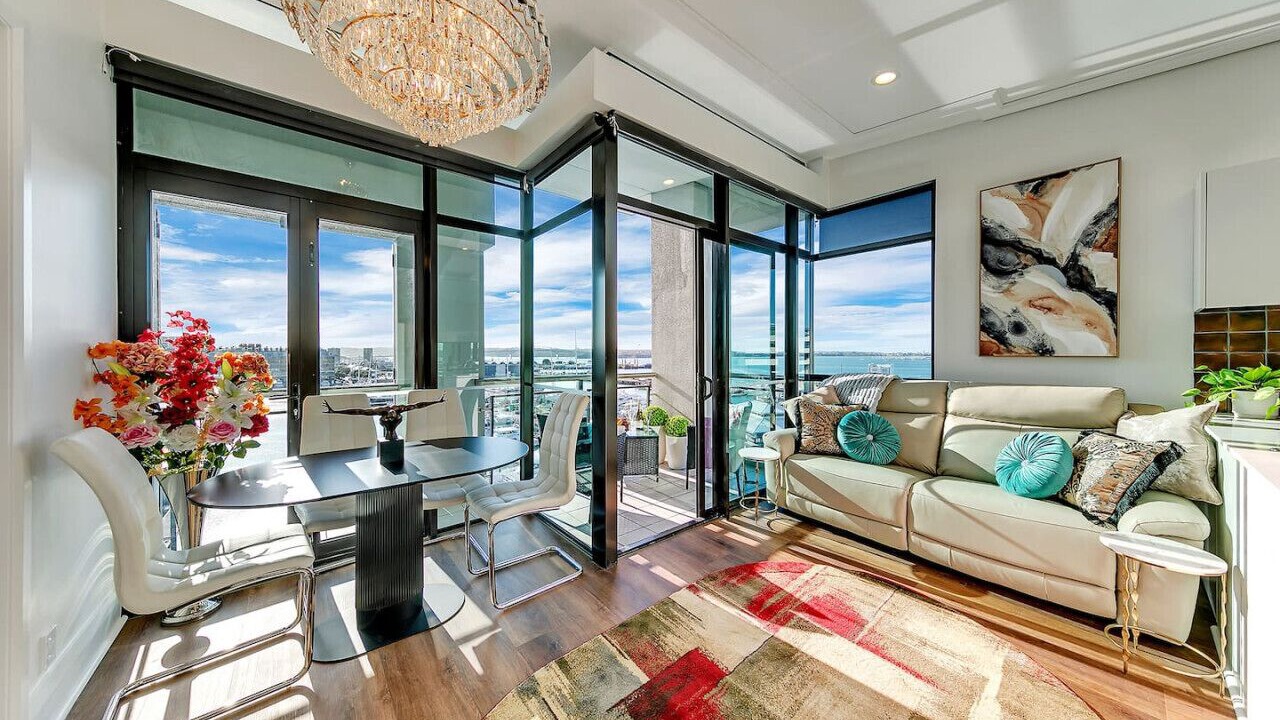 Photo of Livingroom in Auckland Central Business District