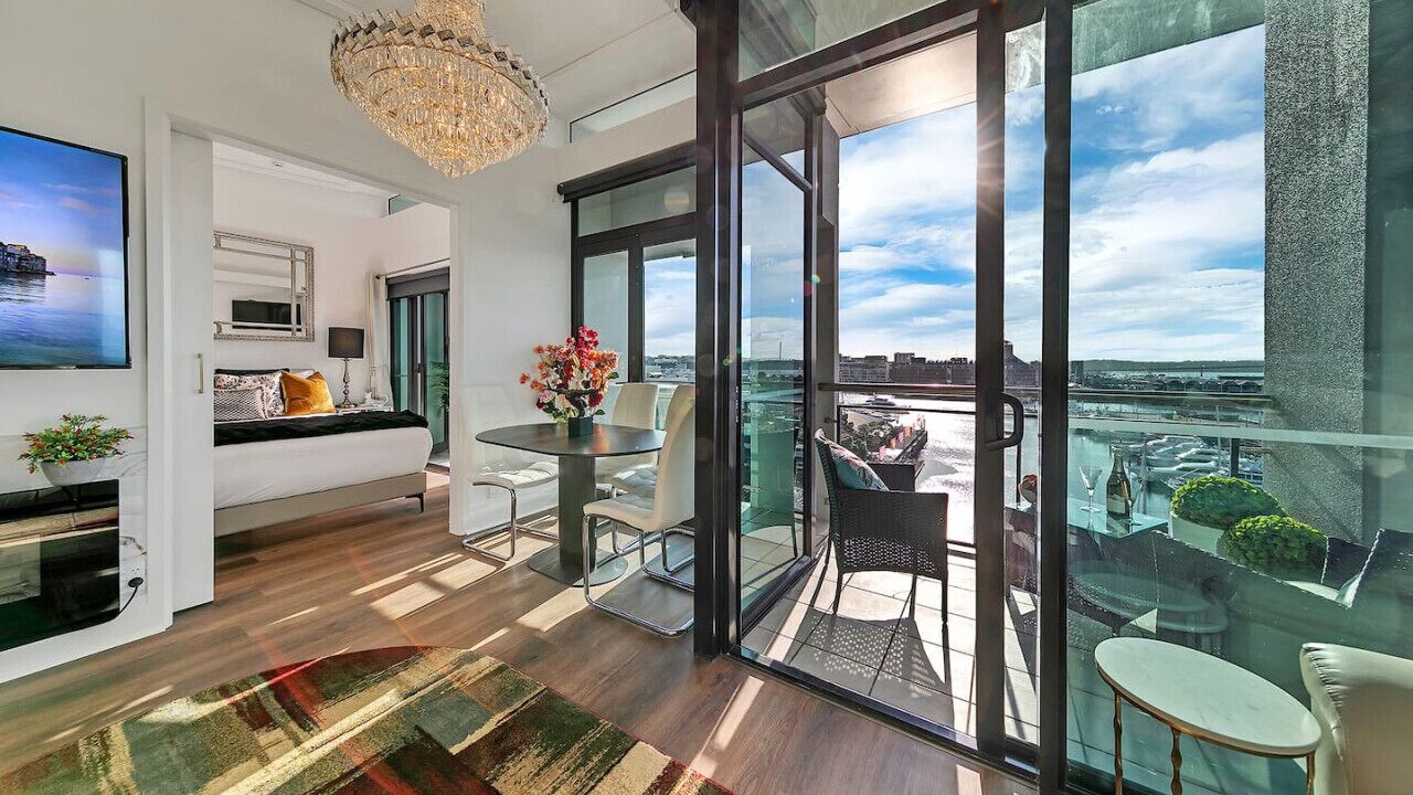 Photo of Livingroom in Auckland Central Business District