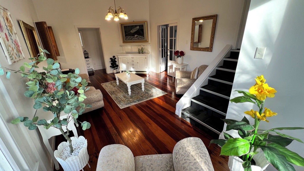 Photo of Livingroom in Epsom