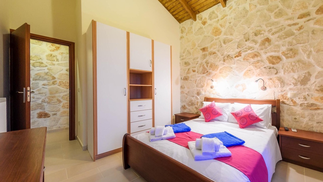 Photo of Bedroom in Elation