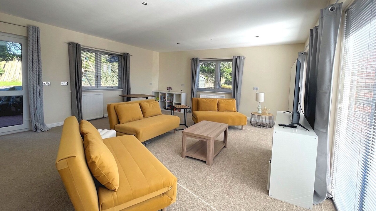 Photo of Livingroom in Kirkpatrick Fleming