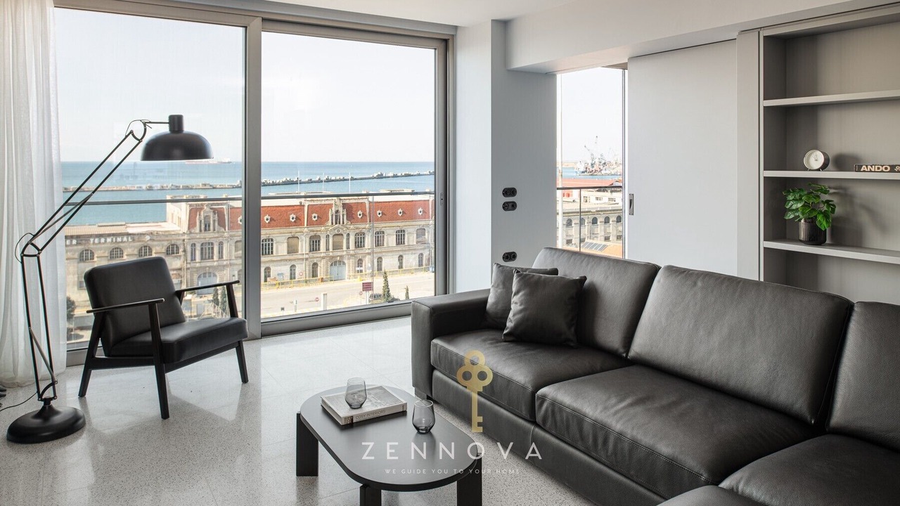 Photo of Livingroom in Ladadika