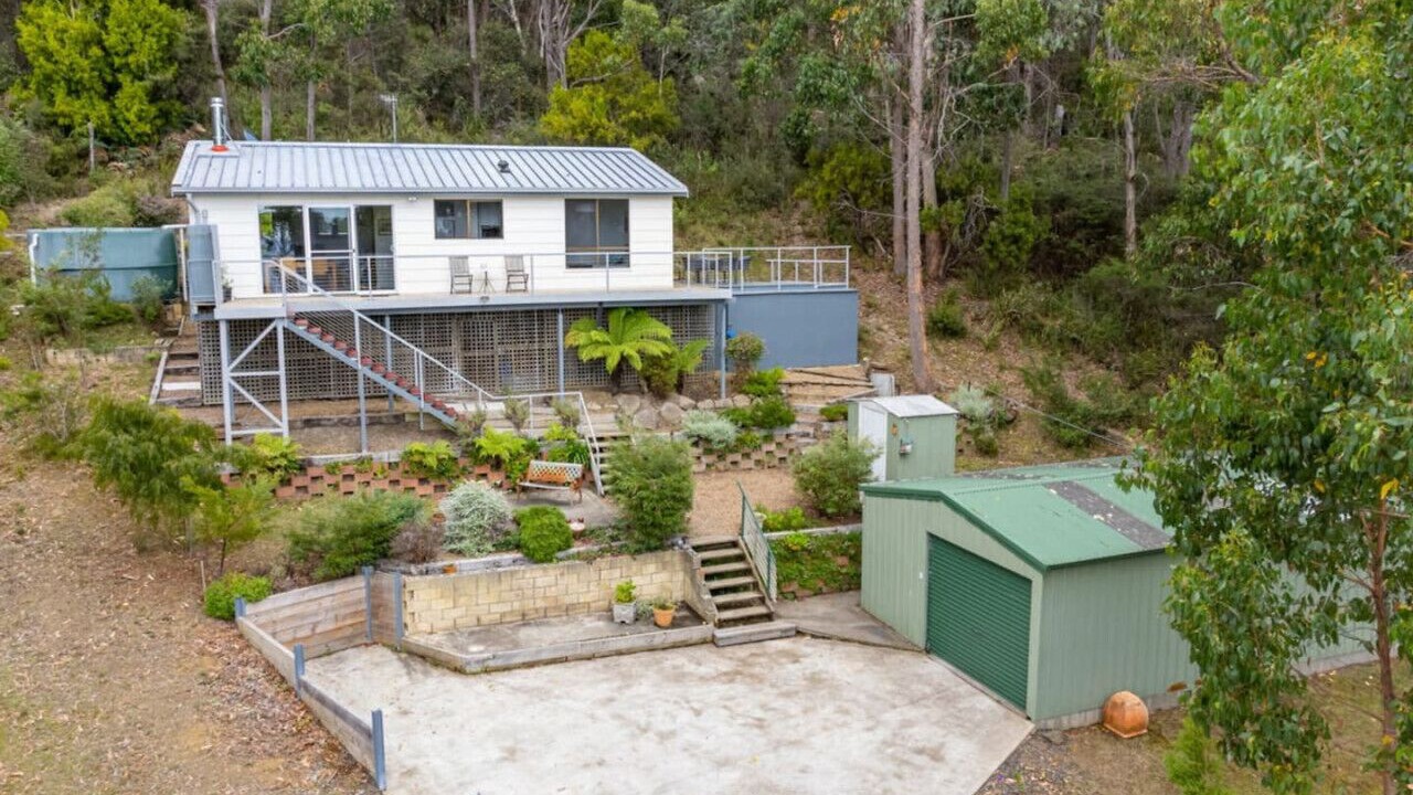 Photo of Outdoor in Eaglehawk Neck