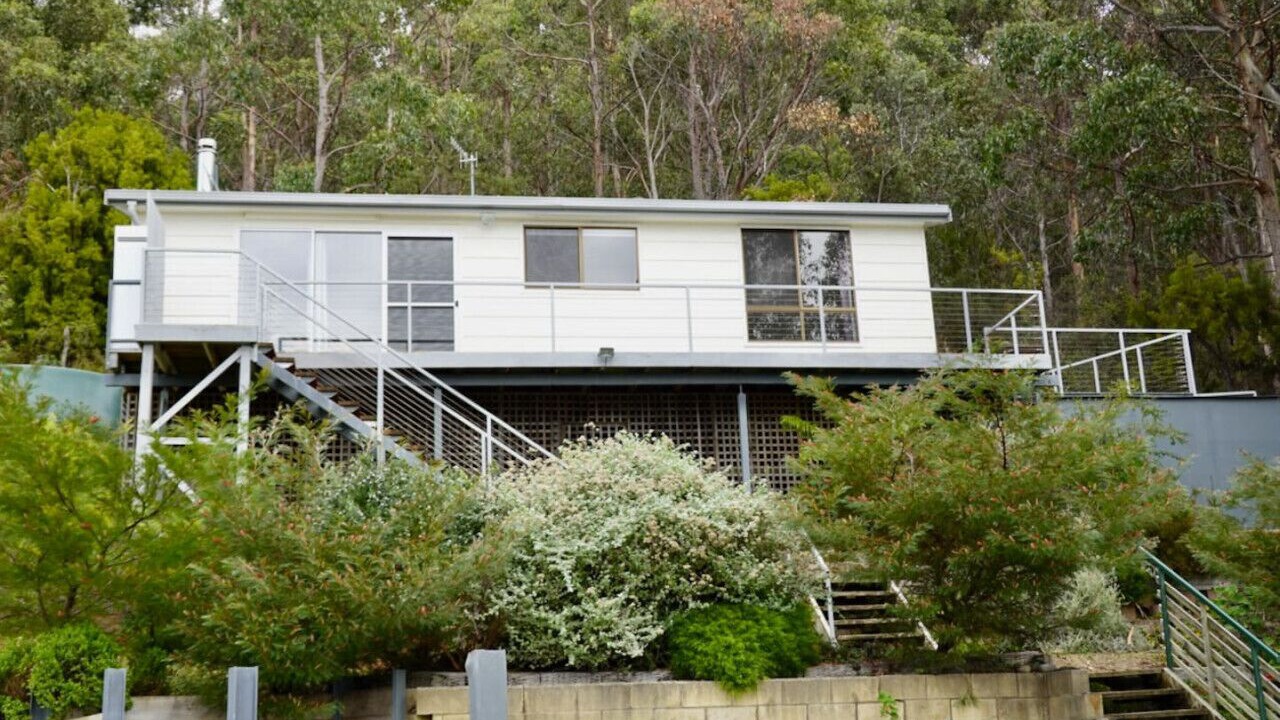 Photo of Outdoor in Eaglehawk Neck