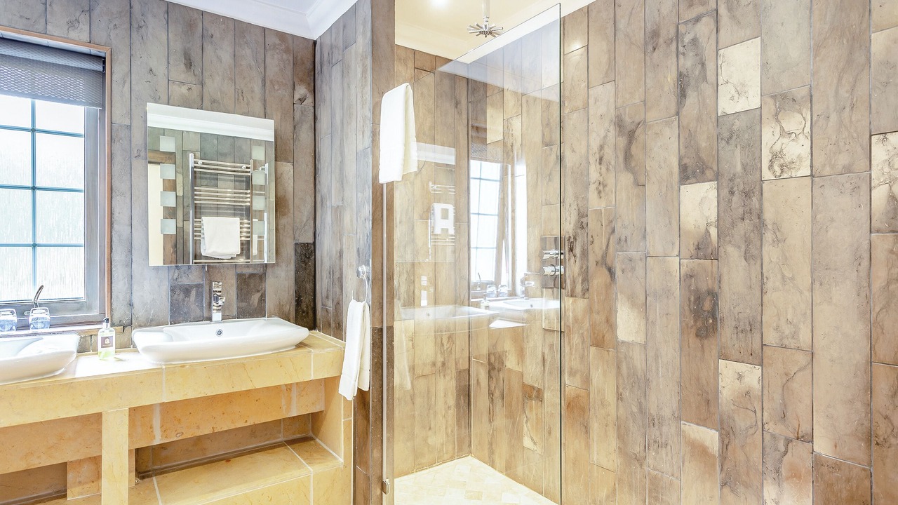 Photo of Bathroom in Kirkhill