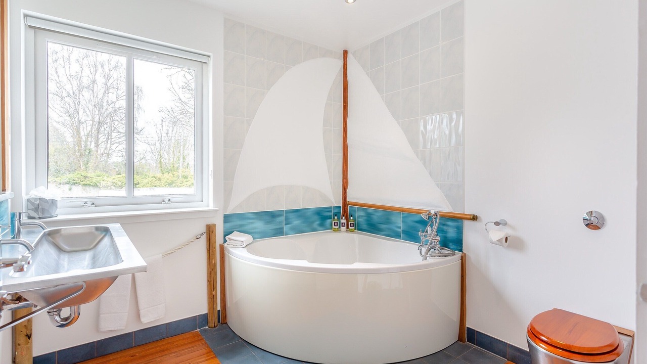 Photo of Bathroom in Kirkhill