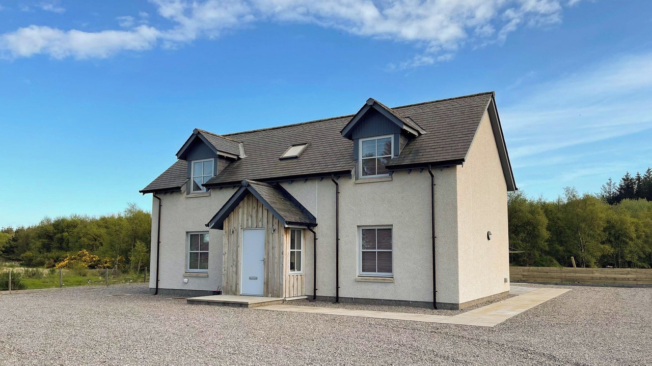 Photo of Outdoor in Tain