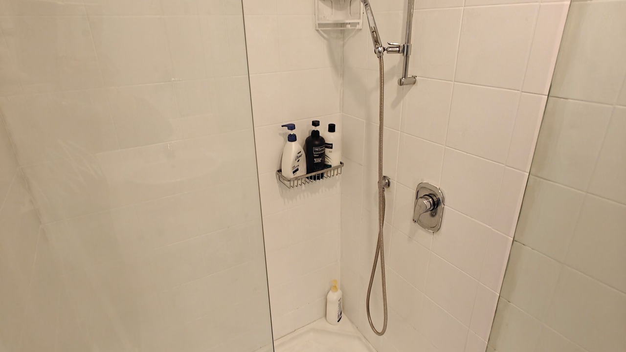 Photo of Bathroom in Takapuna