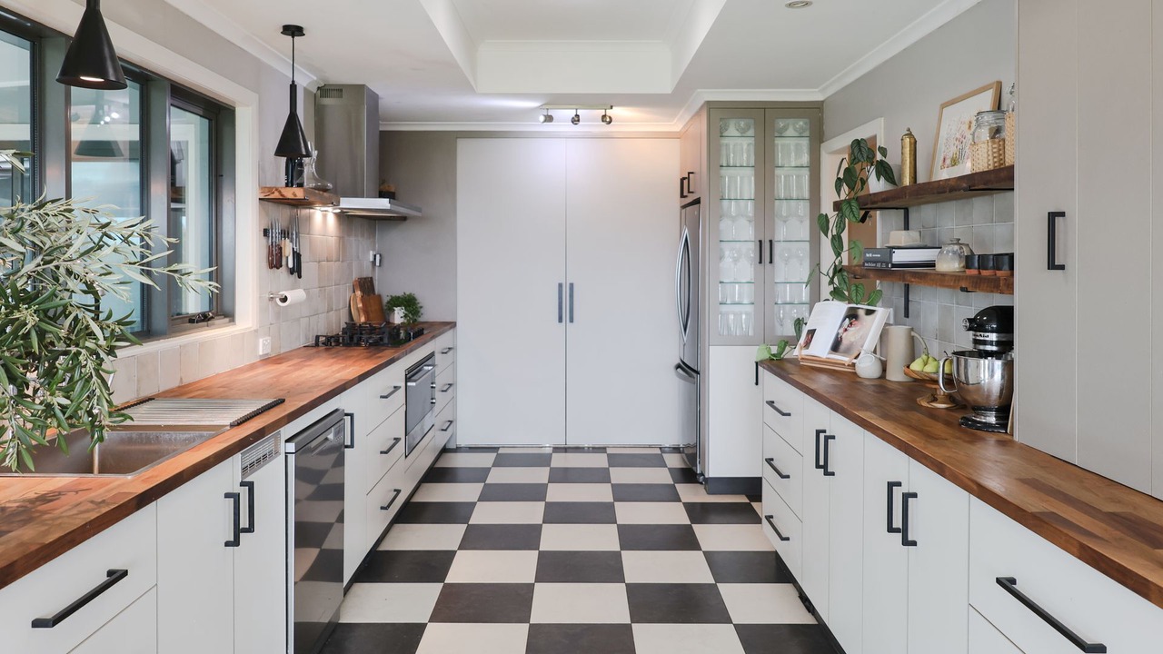 Photo of Kitchen in Clarence Point
