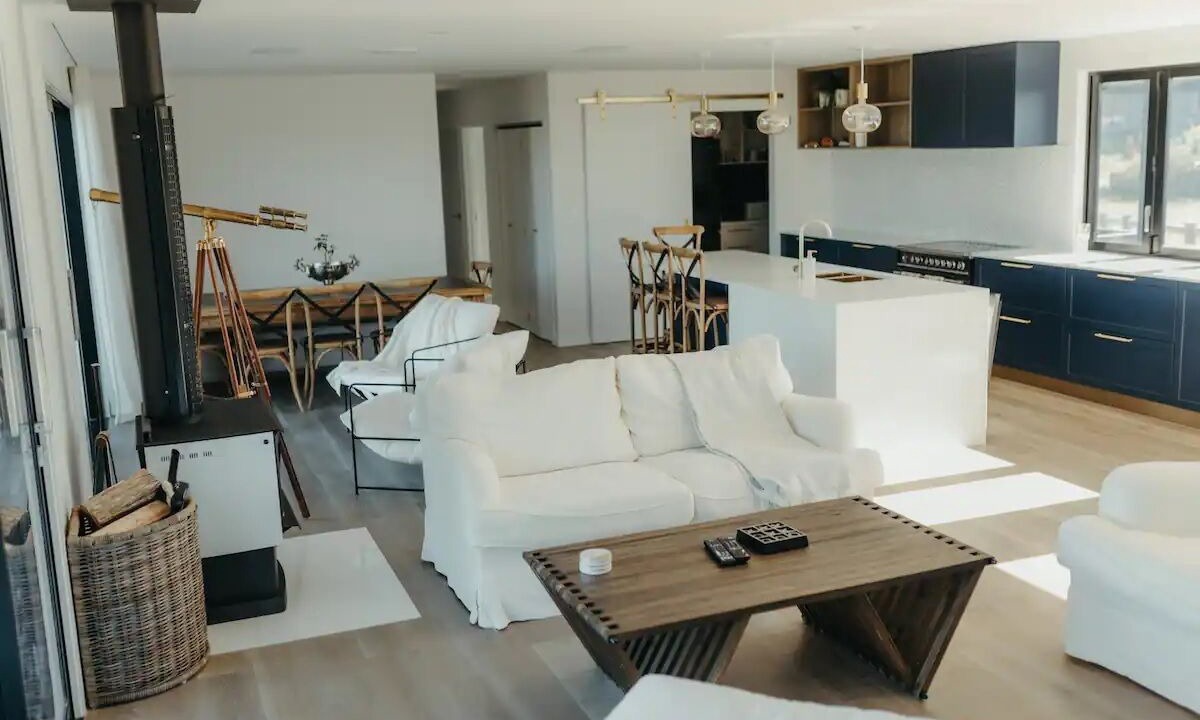 Photo of Livingroom in Colac Bay