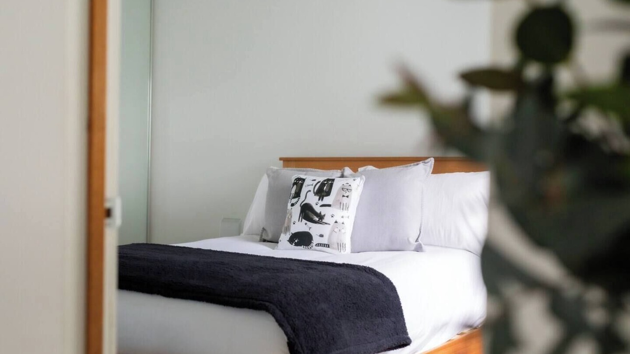 Photo of Bedroom in Opossum Bay