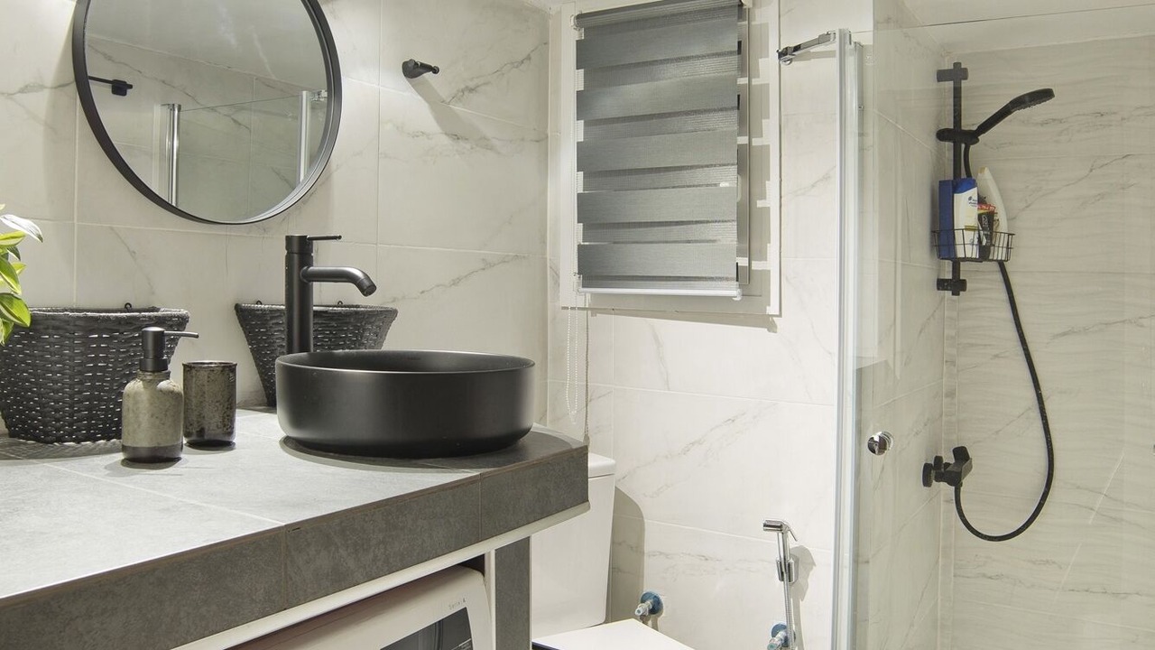 Photo of Bathroom in Kypseli