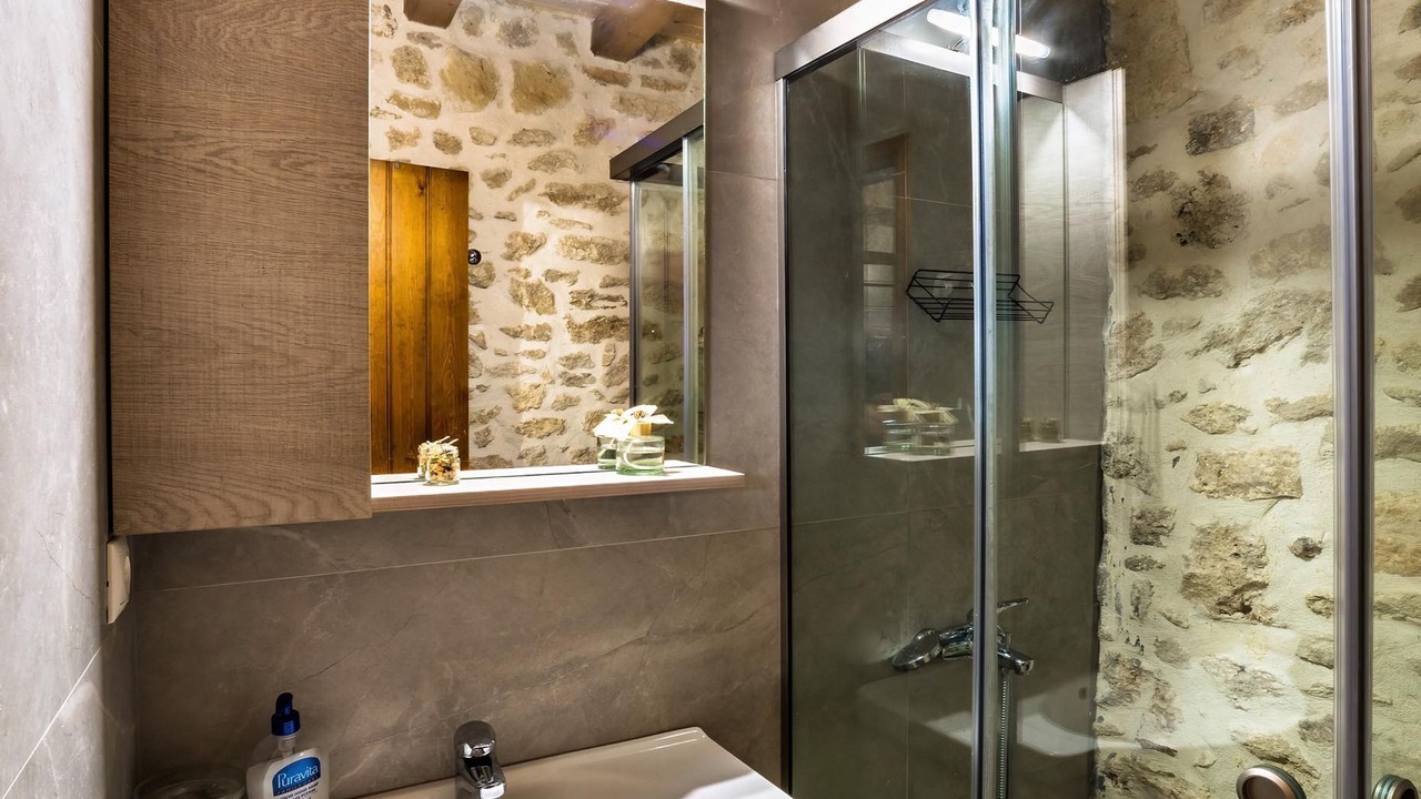 Photo of Bathroom in Kounavi