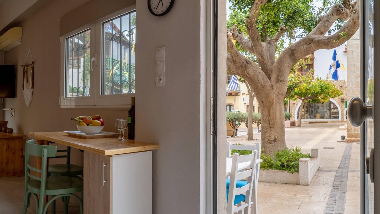 Photo of Others in Malia