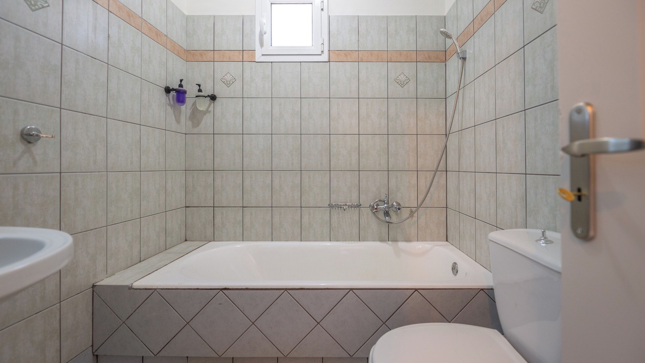 Photo of Bathroom in Lassi