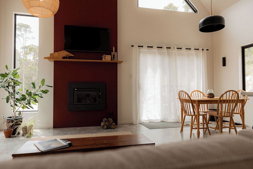 Photo of Livingroom in Four Mile Creek
