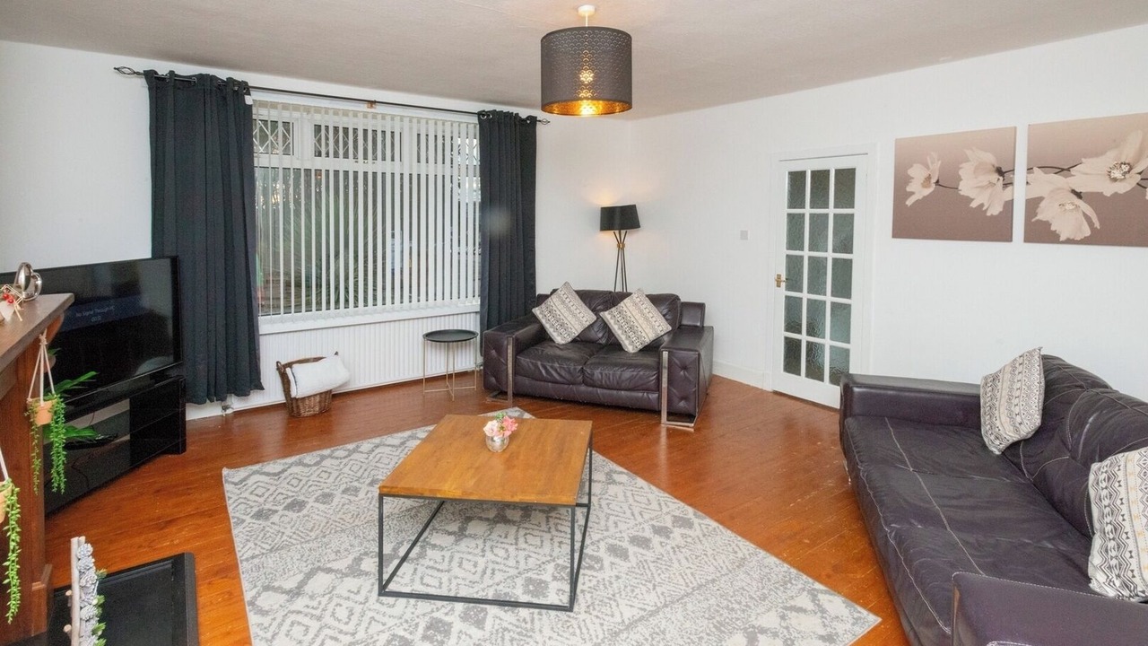 Photo of Livingroom in Central Aberdeen